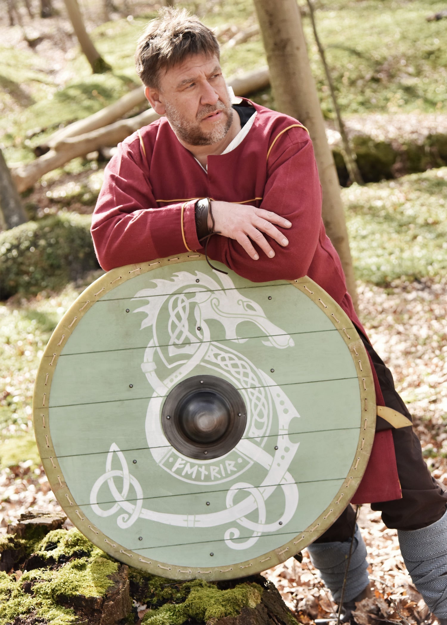 wikingerschild fenrir mit rohhaut umrandung 80 cm