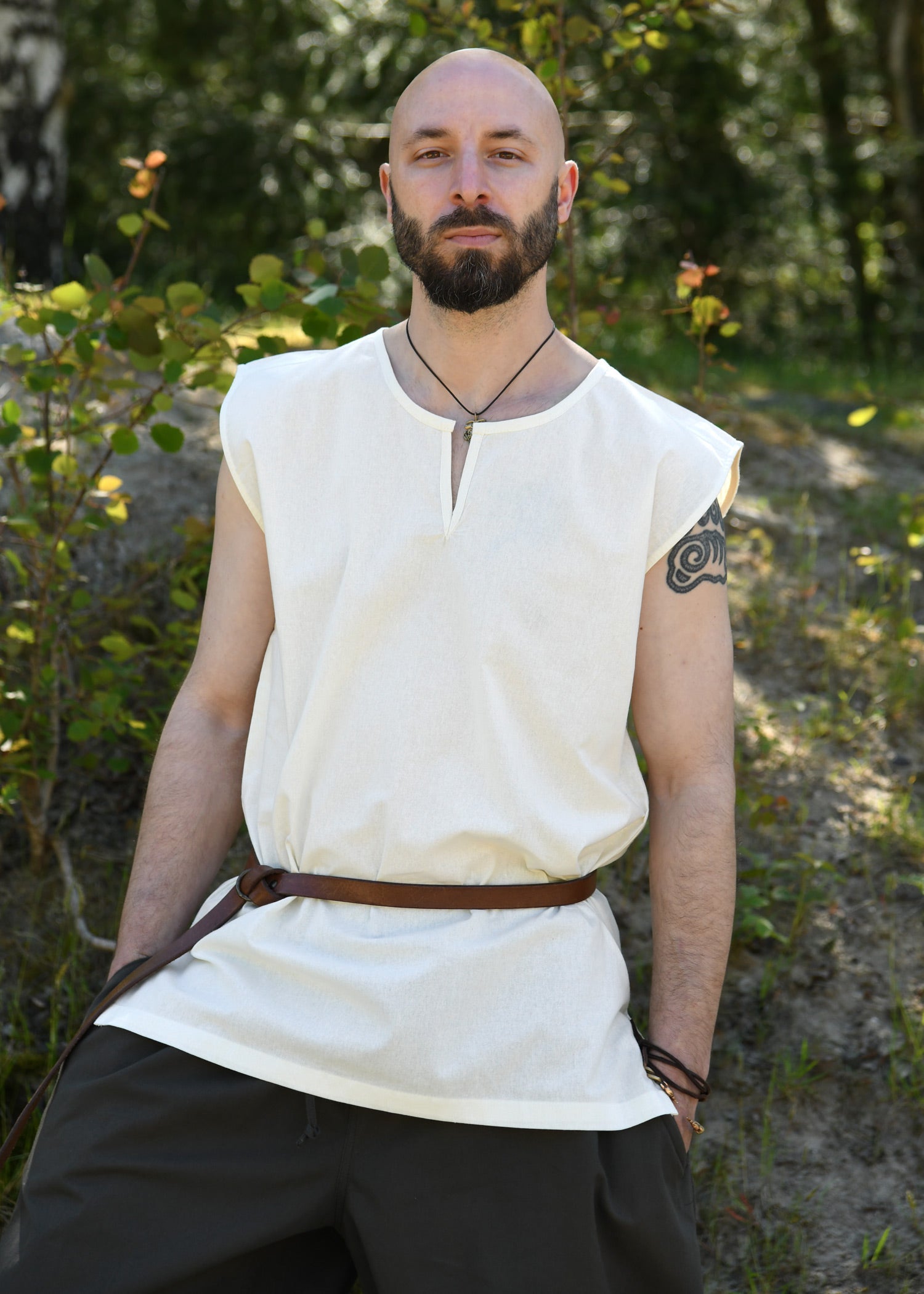 Mittelalter Tunika Clement: Ärmellos & Natur aus Baumwolle