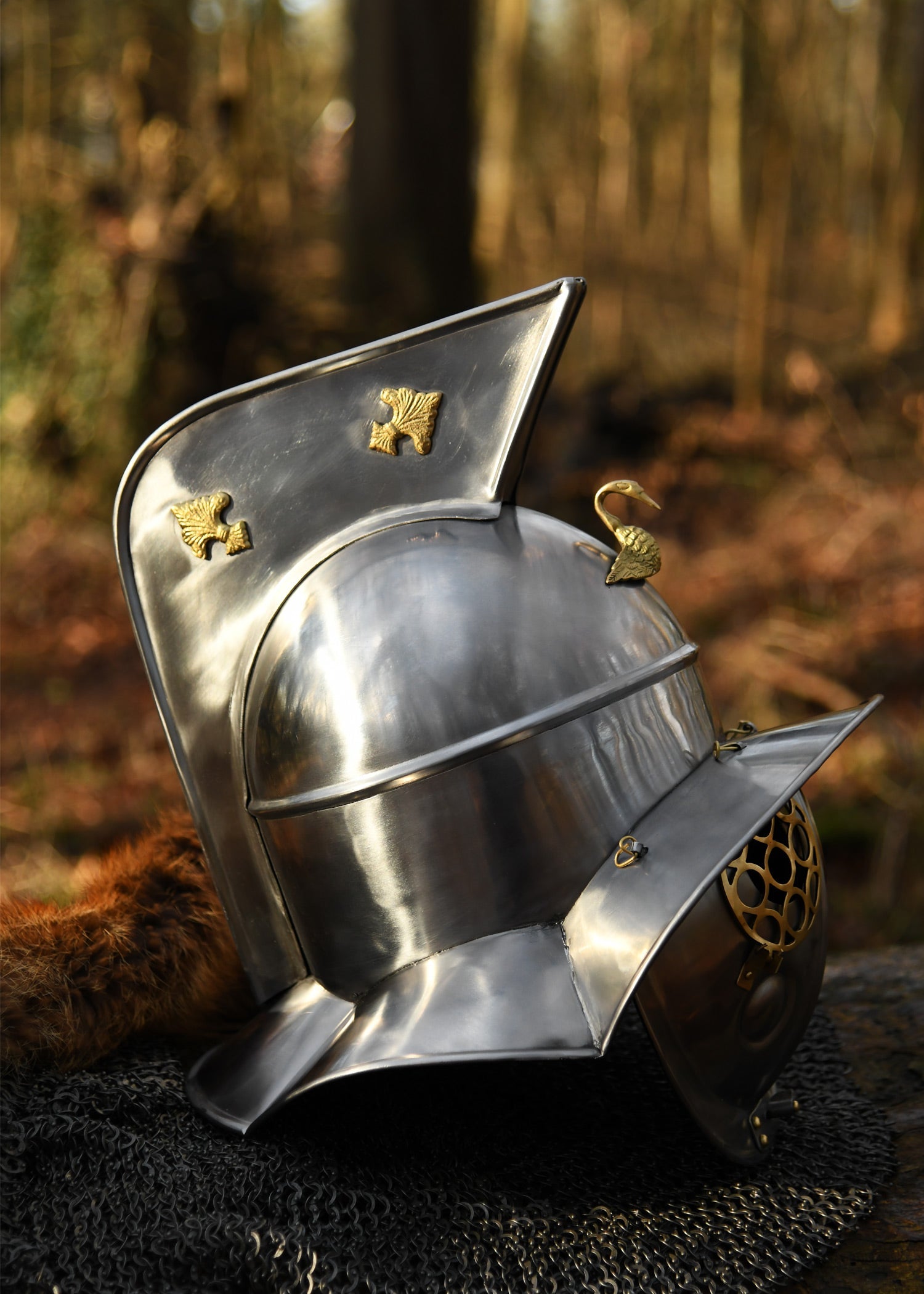 thrakischer gladiatorenhelm