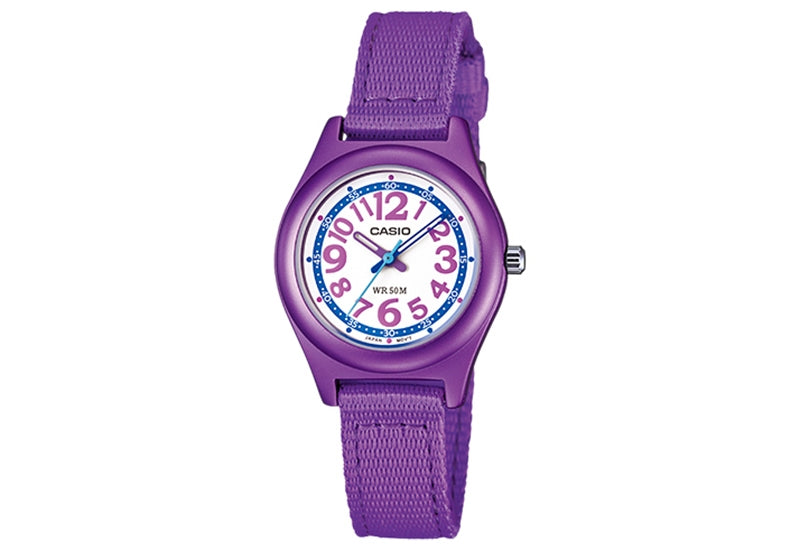 Casio Damen Quarzuhr im sportlichen Design mit violettem Resinarmband und Datum