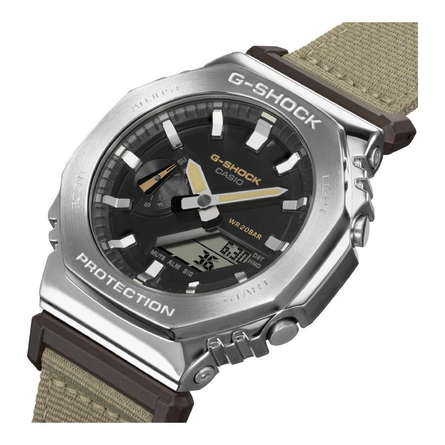 Casio « CasiOak » recouvert de métal
