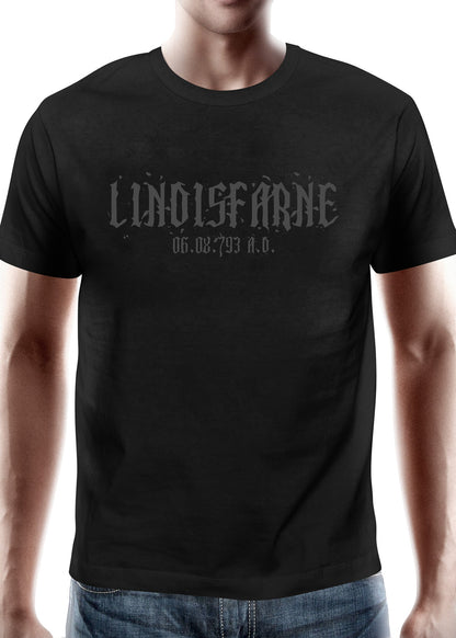Lindisfarne Wikinger T Shirt: Historischer Überfall 793