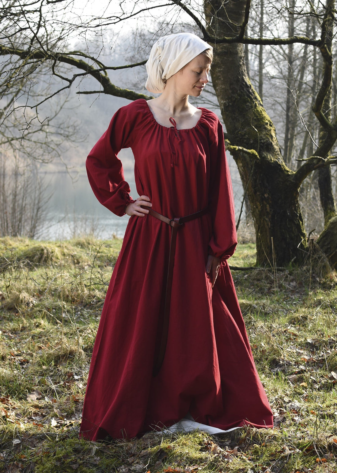Mittelalter Unterkleid Ana in Rot – 100% Baumwolle