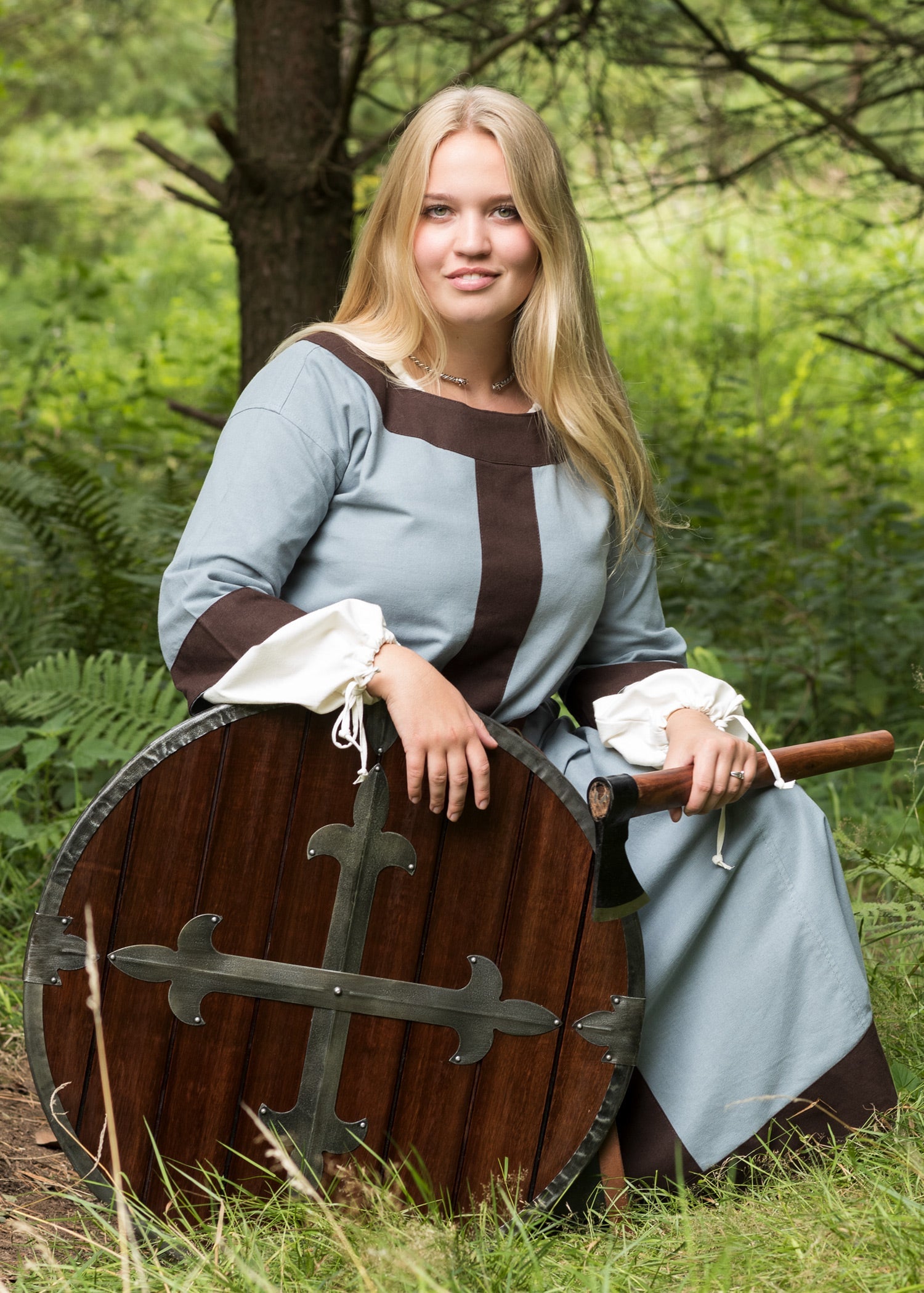 mittelalterkleid gudrun blaugrau braun