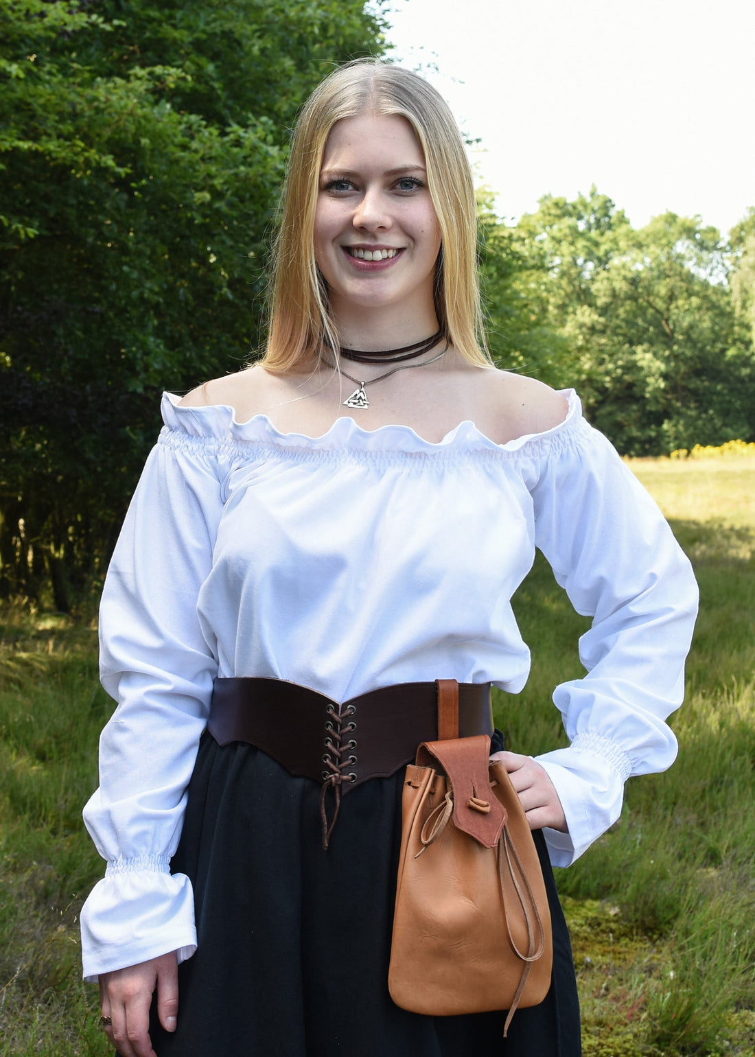 Weiße Mittelalter Carmen Bluse aus Baumwolle