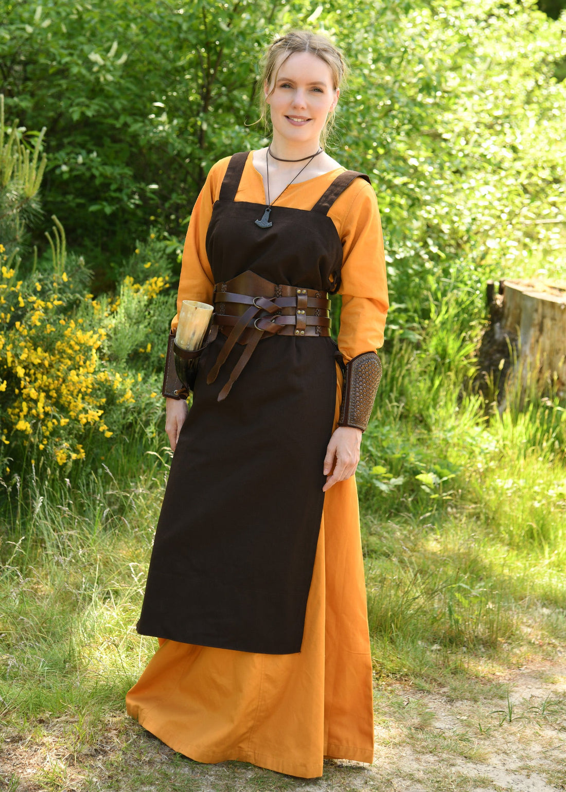 Wikinger Überkleid Tinna   Braunes Trägerkleid aus Canvas