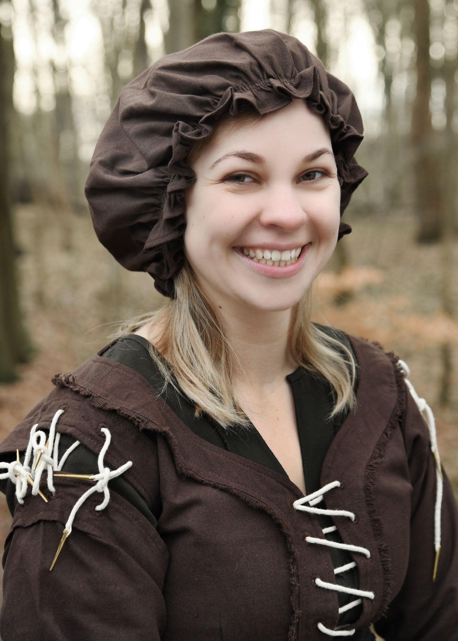 Mittelalter Damenhaube in Braun aus Baumwolle