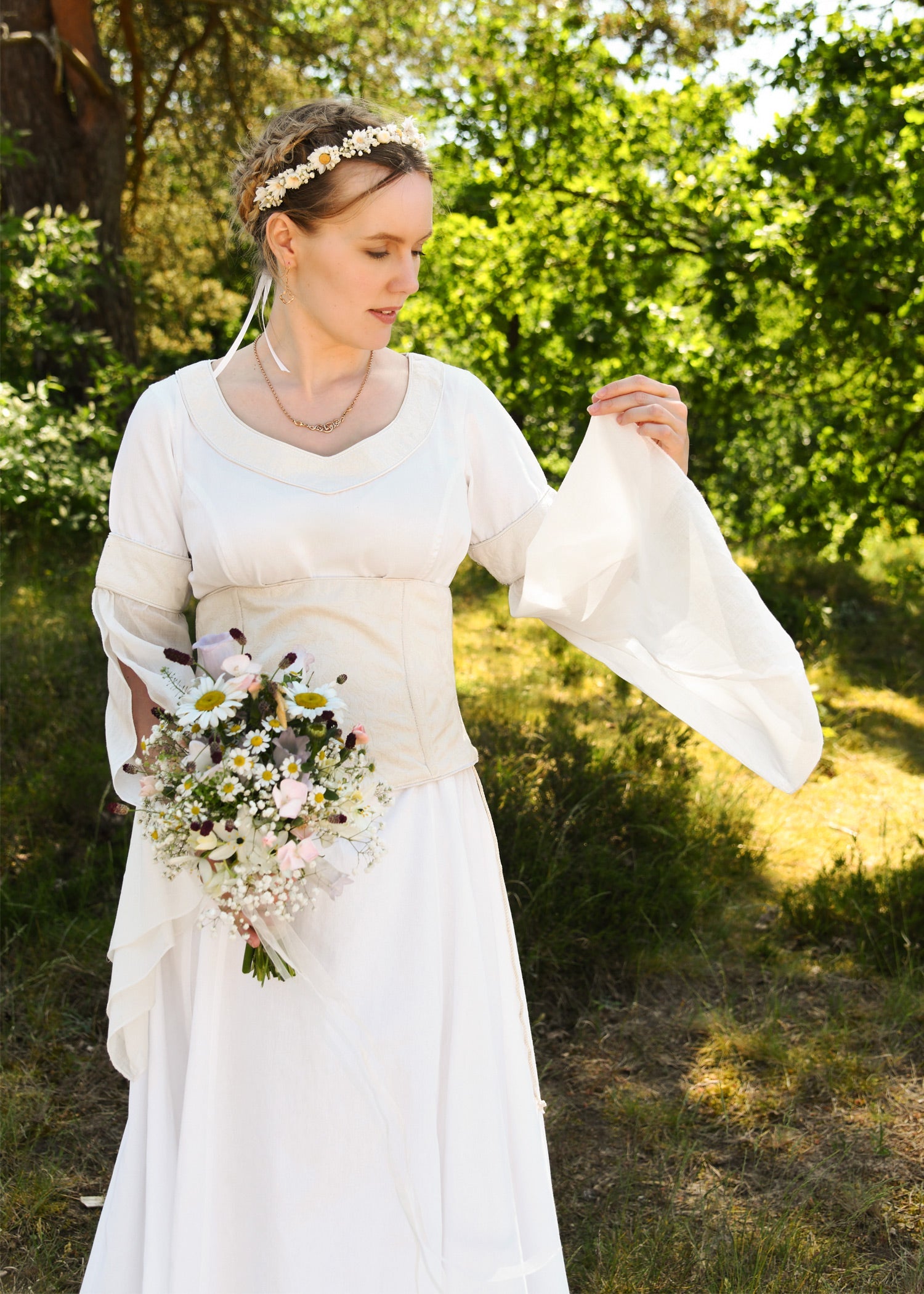 Mittelalter Hochzeitskleid Fine mit Korsage
