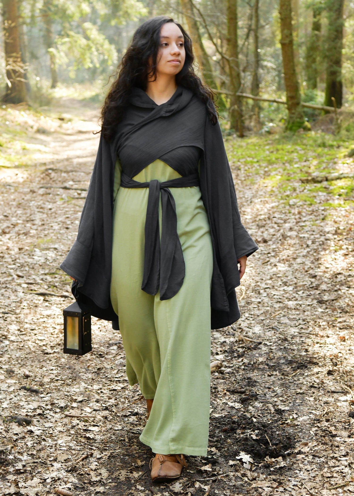 Edles Morgana Wende Cape aus Samt mit Kapuze