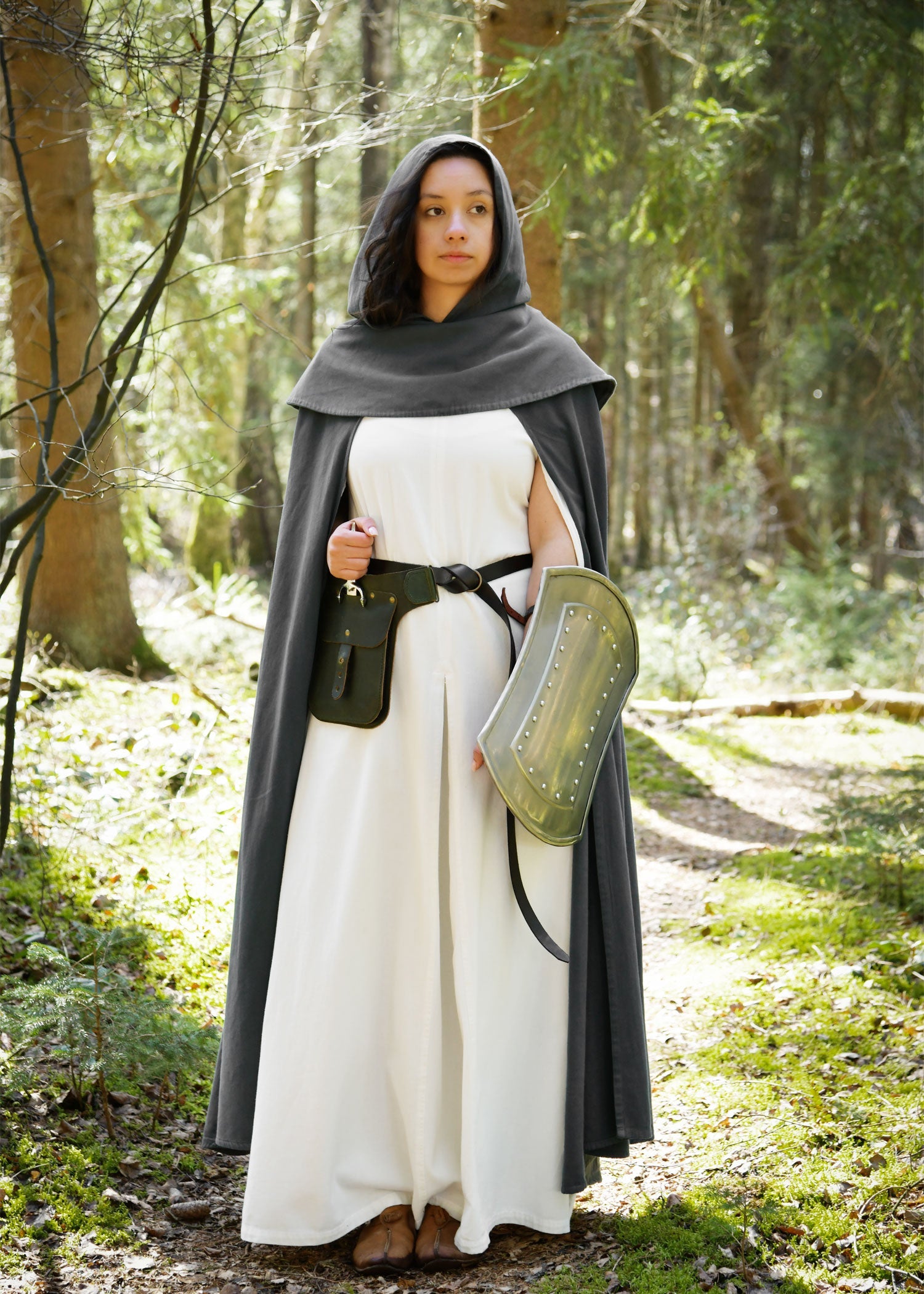 Elegantes LARP Kleid Elira aus Baumwolle, Natur
