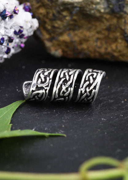 mittelalterliche bartperle mit keltischem knoten aus silber