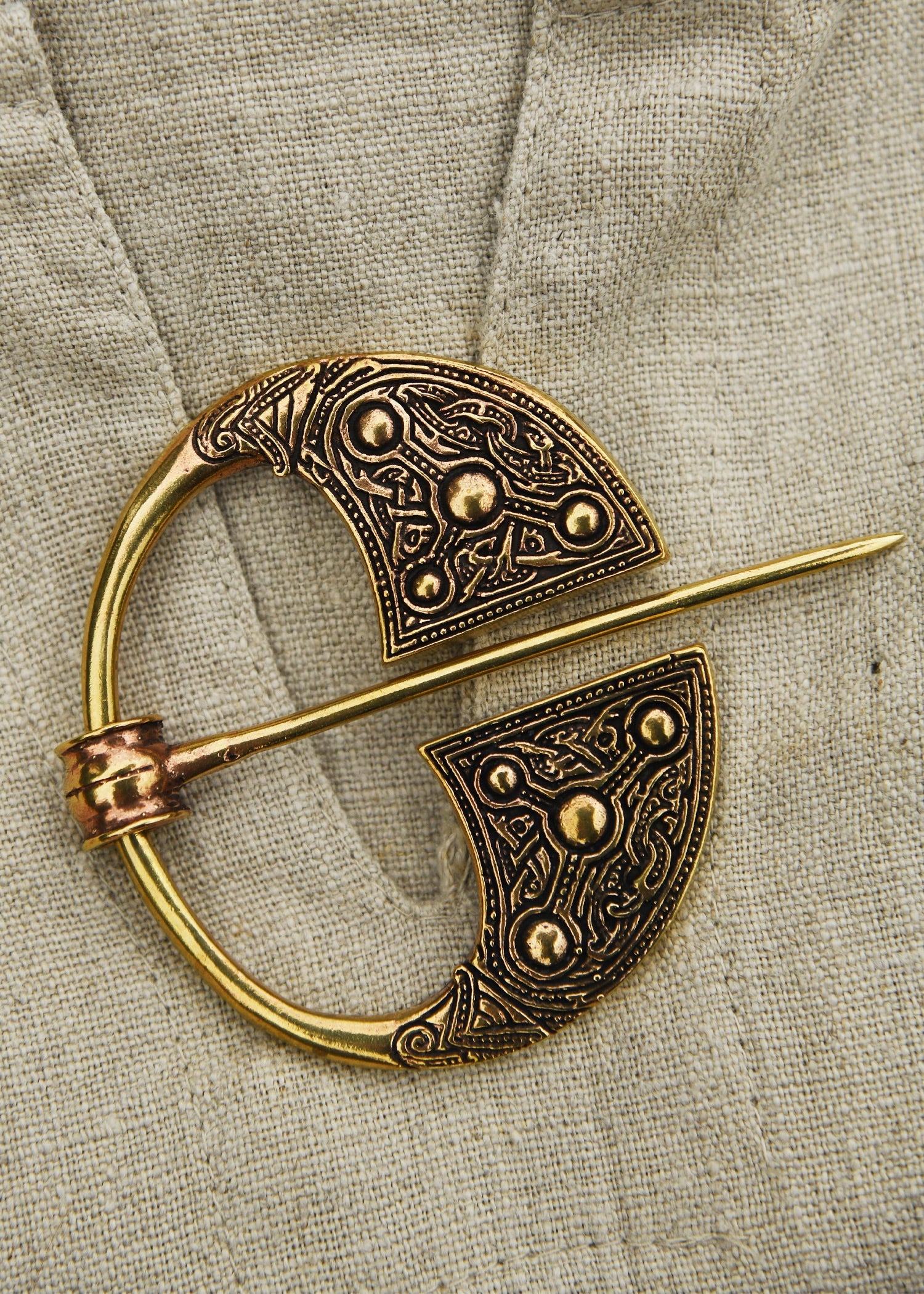 wikinger gewandschliesse kilkenny aus bronze