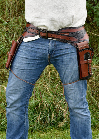 Western Revolver Doppel Ledergürtel mit Holstern