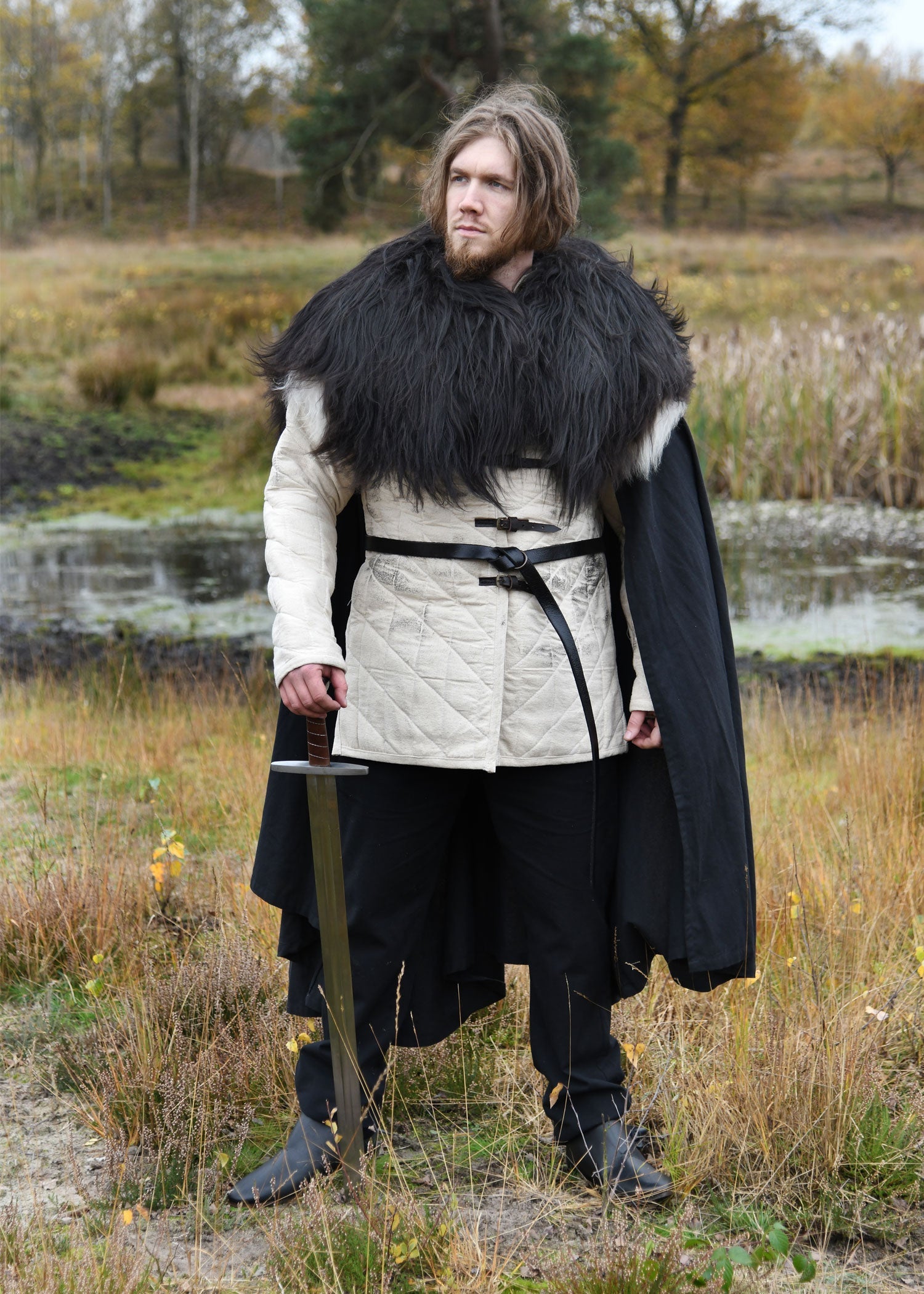 Schwarzes Nordlandschnucken Schulterfell L/XL