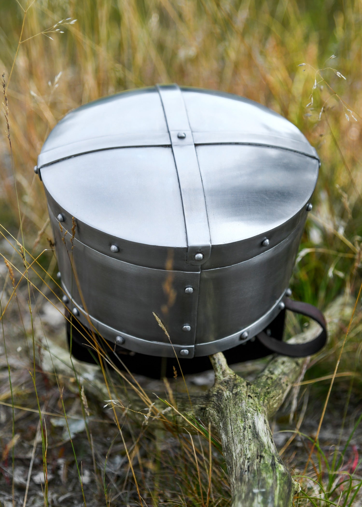 Templer-Topfhelm um 1200 - Replik aus 1,6 mm Stahl