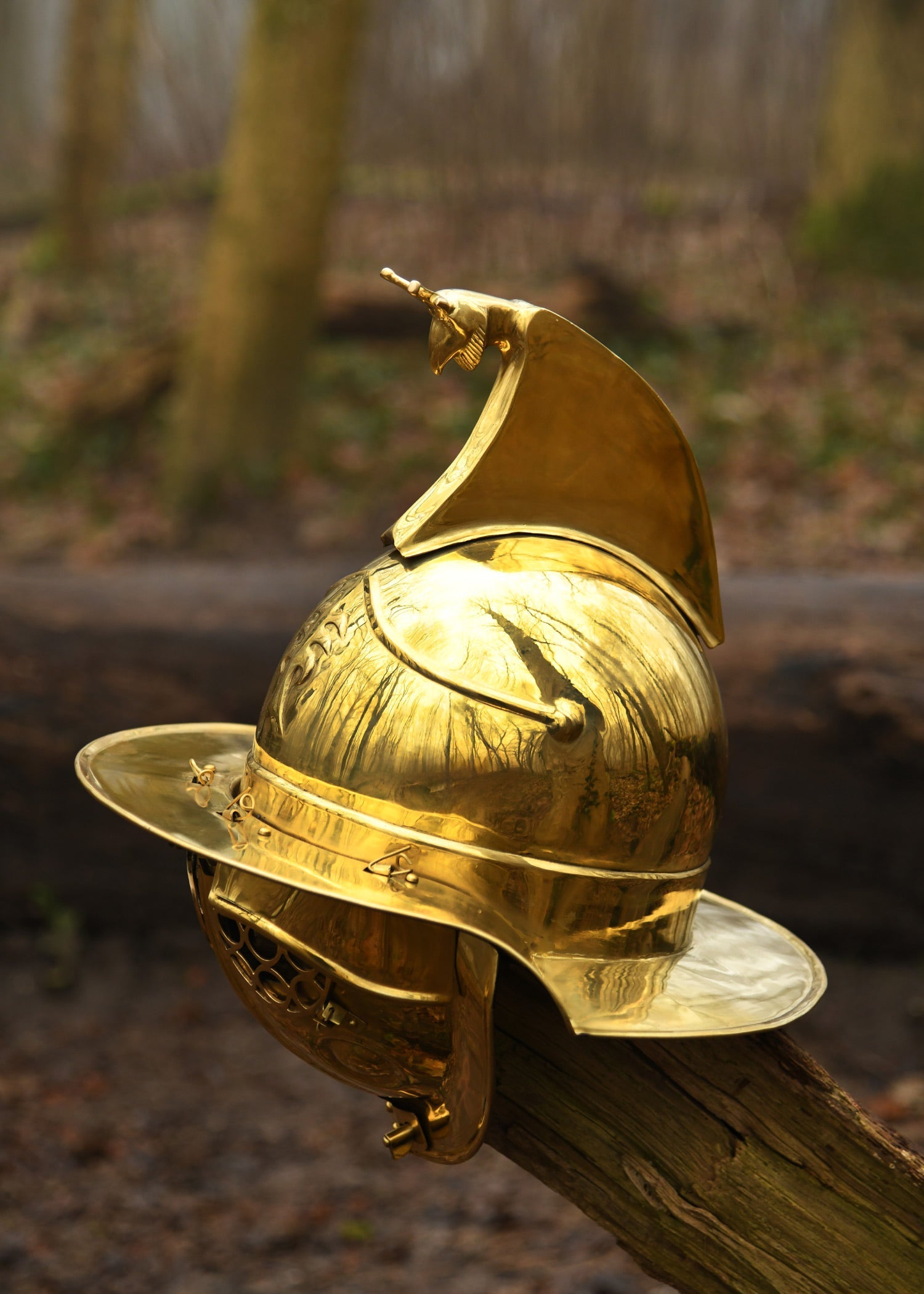 thrakischer gladiatorenhelm messing