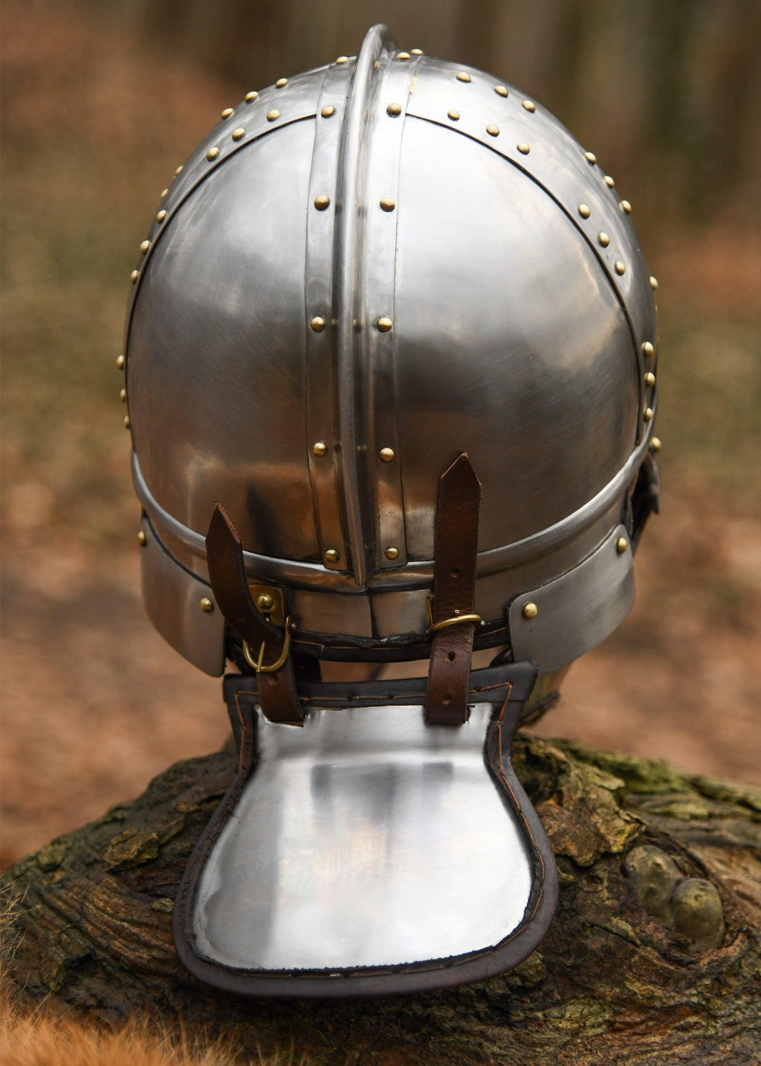 spaetroemischer infanterie spangenhelm burgh castle