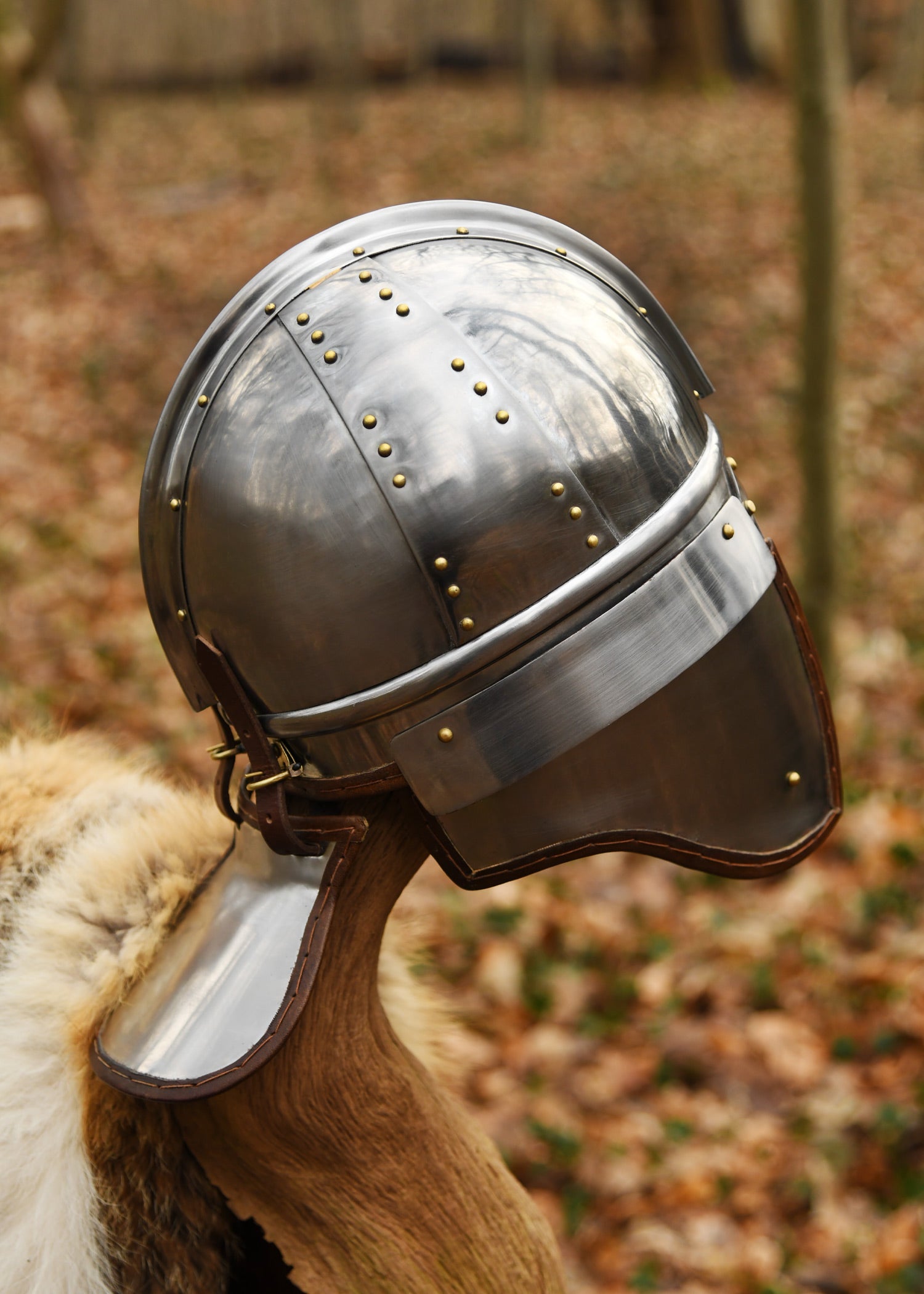spaetroemischer kavallerie helm burgh castle stahl