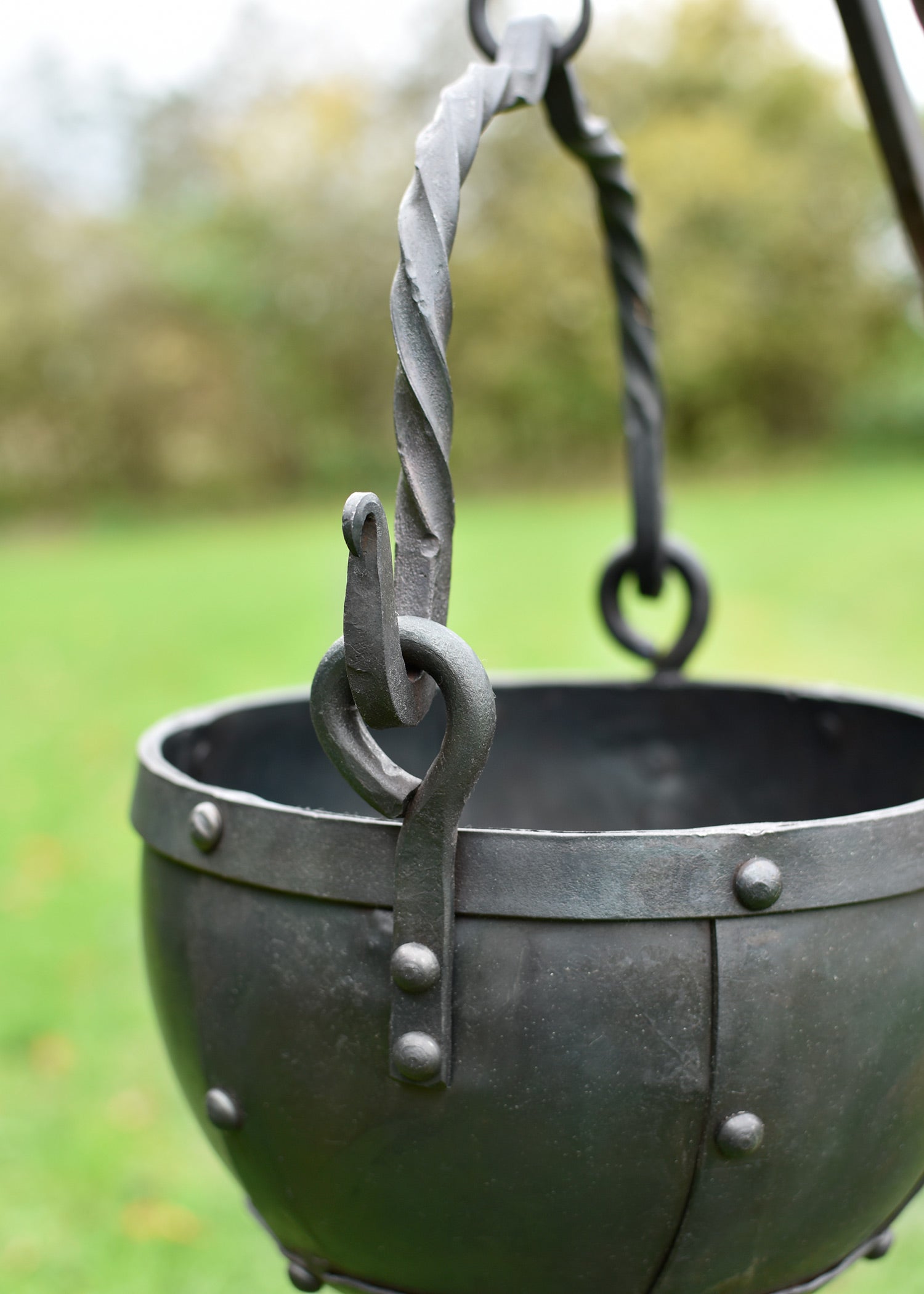 Vernieteter Mittelalter Lagertopf, 3,5L