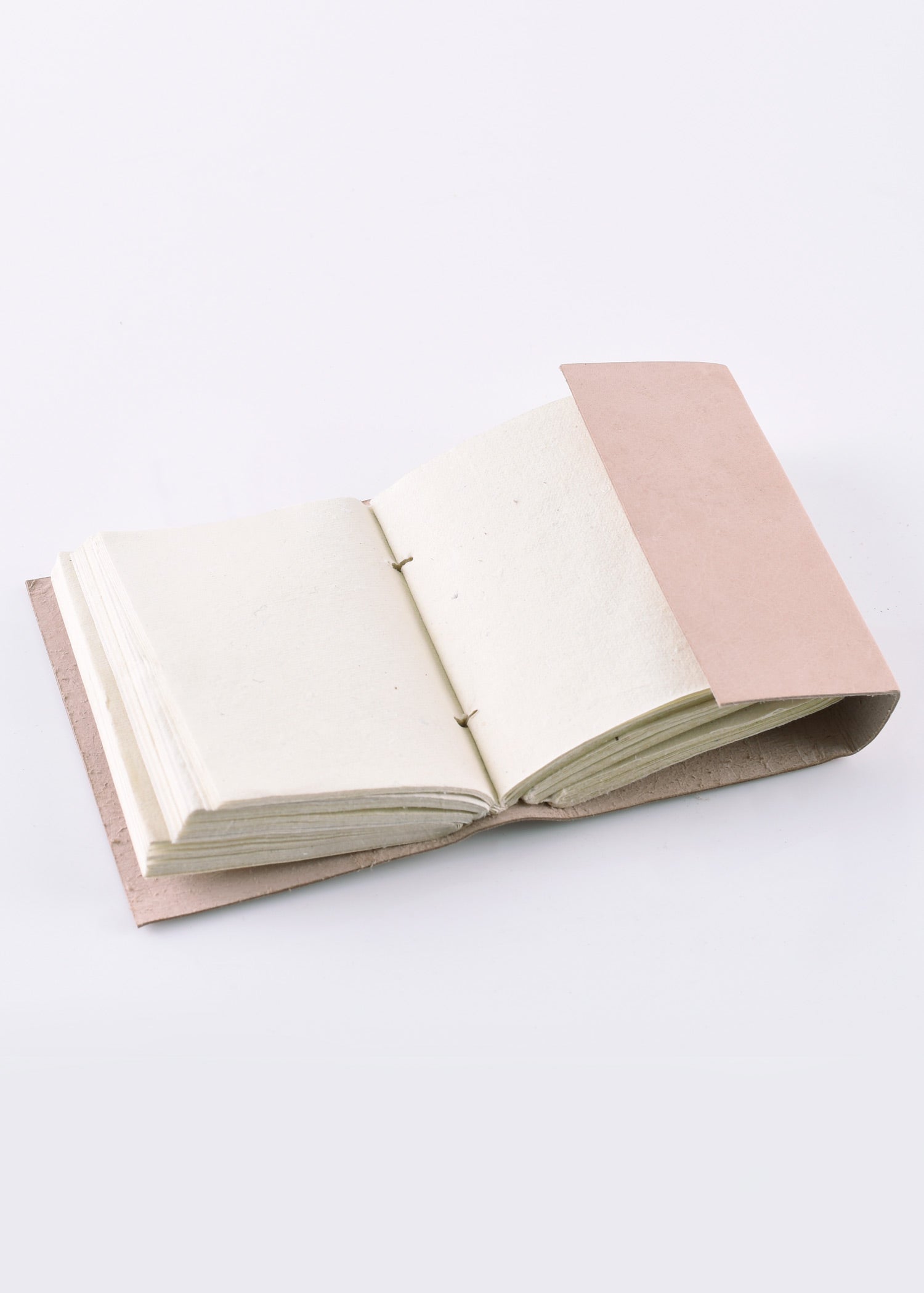 kleines notizbuch mit ledereinband naturfarben 200 seiten