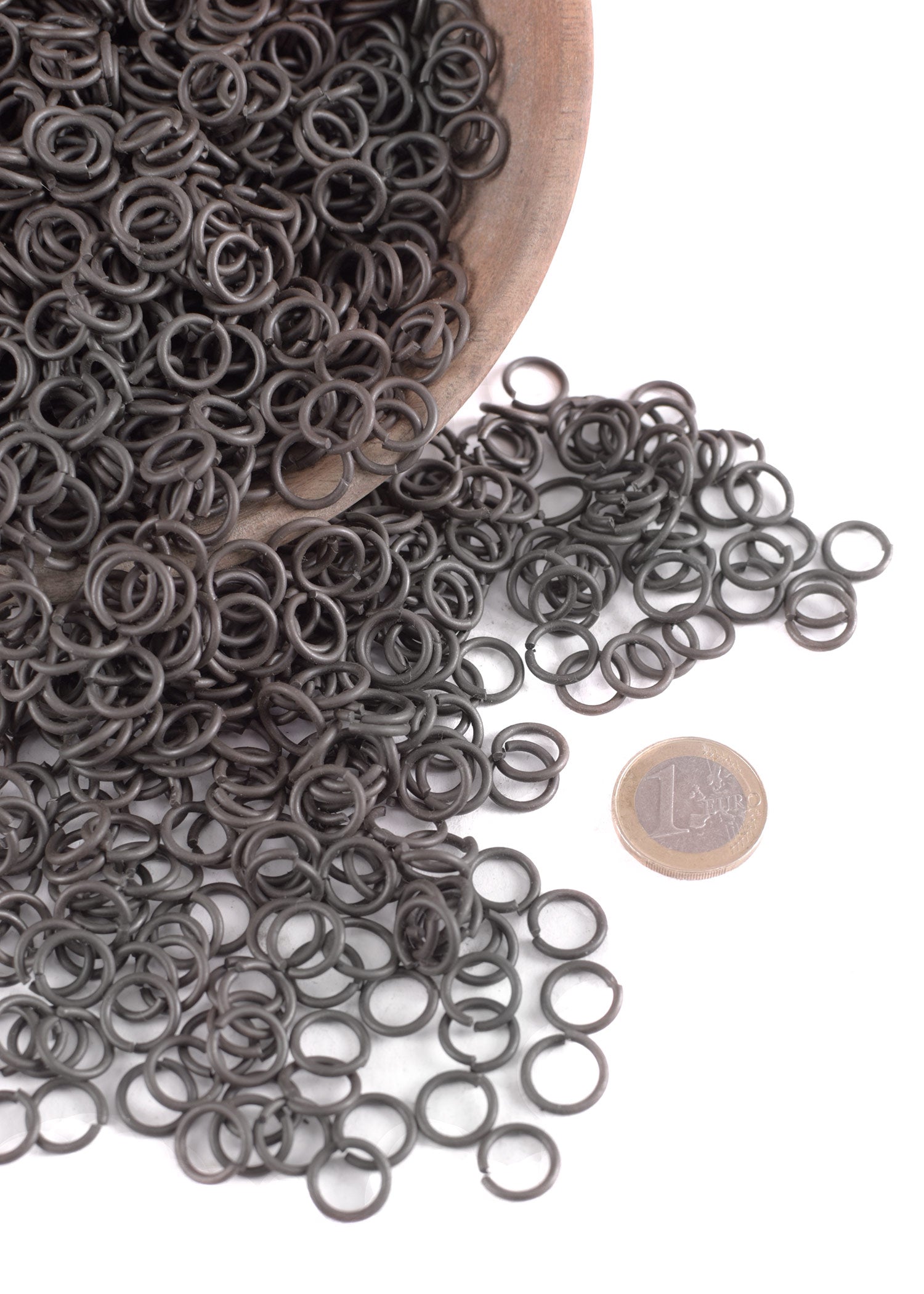 1kg Kettenringe lose, ID 8mm, brüniert – Unvernietet