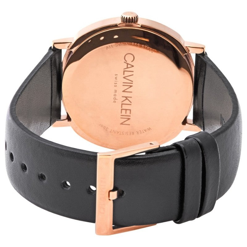 Calvin Klein Reade