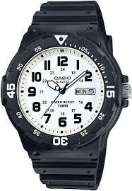 Casio Herren Analog Quarzuhr mit Resin Gehäuse und Resinarmband, weißes Zifferblatt