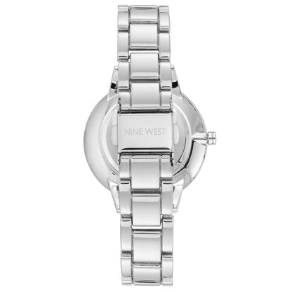 Nine West Damen Analog Quarzuhr mit grauem Metallgehäuse und Metallarmband, silberfarbenes Zifferblatt
