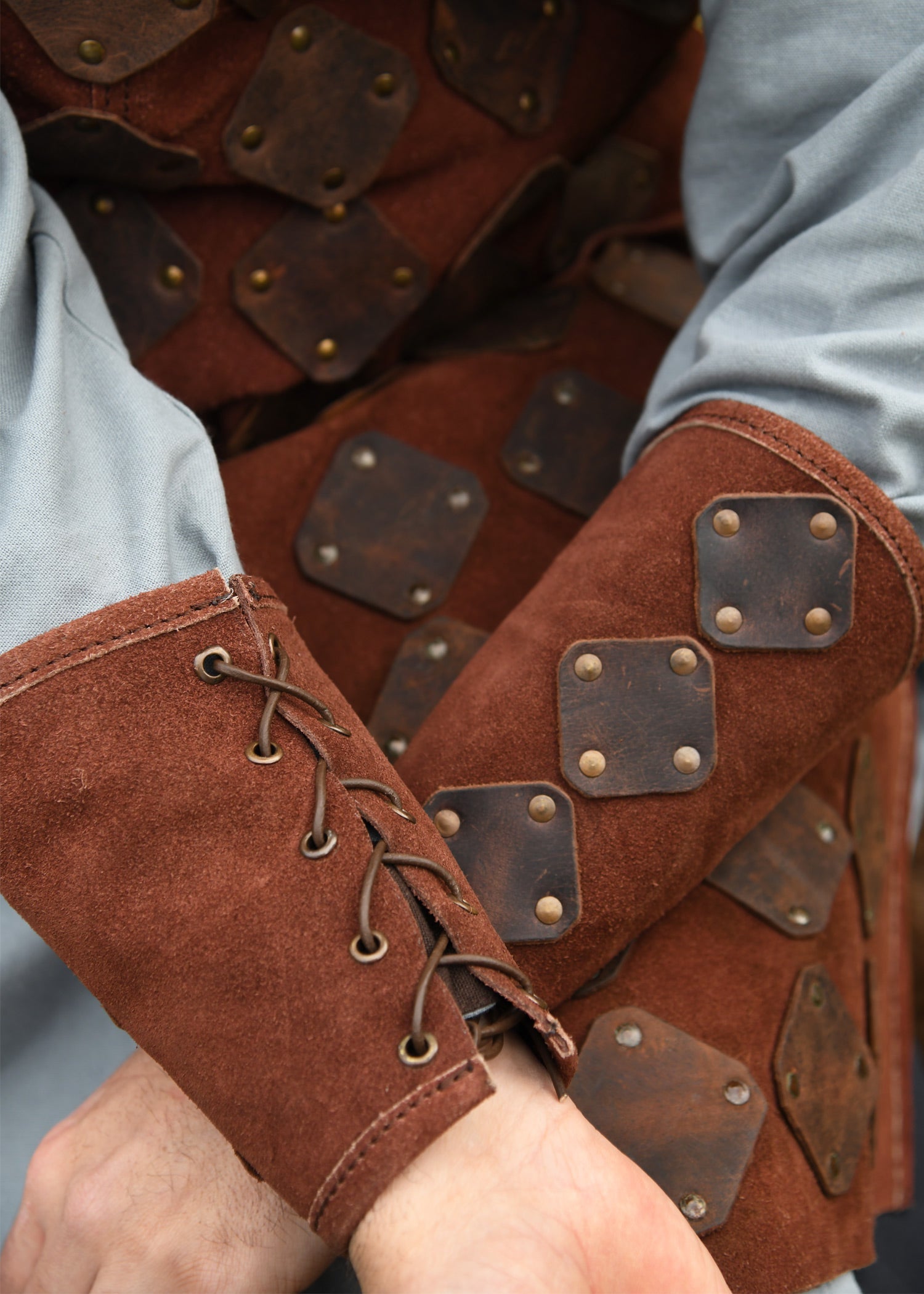 wildleder armschuetzer vidar braun