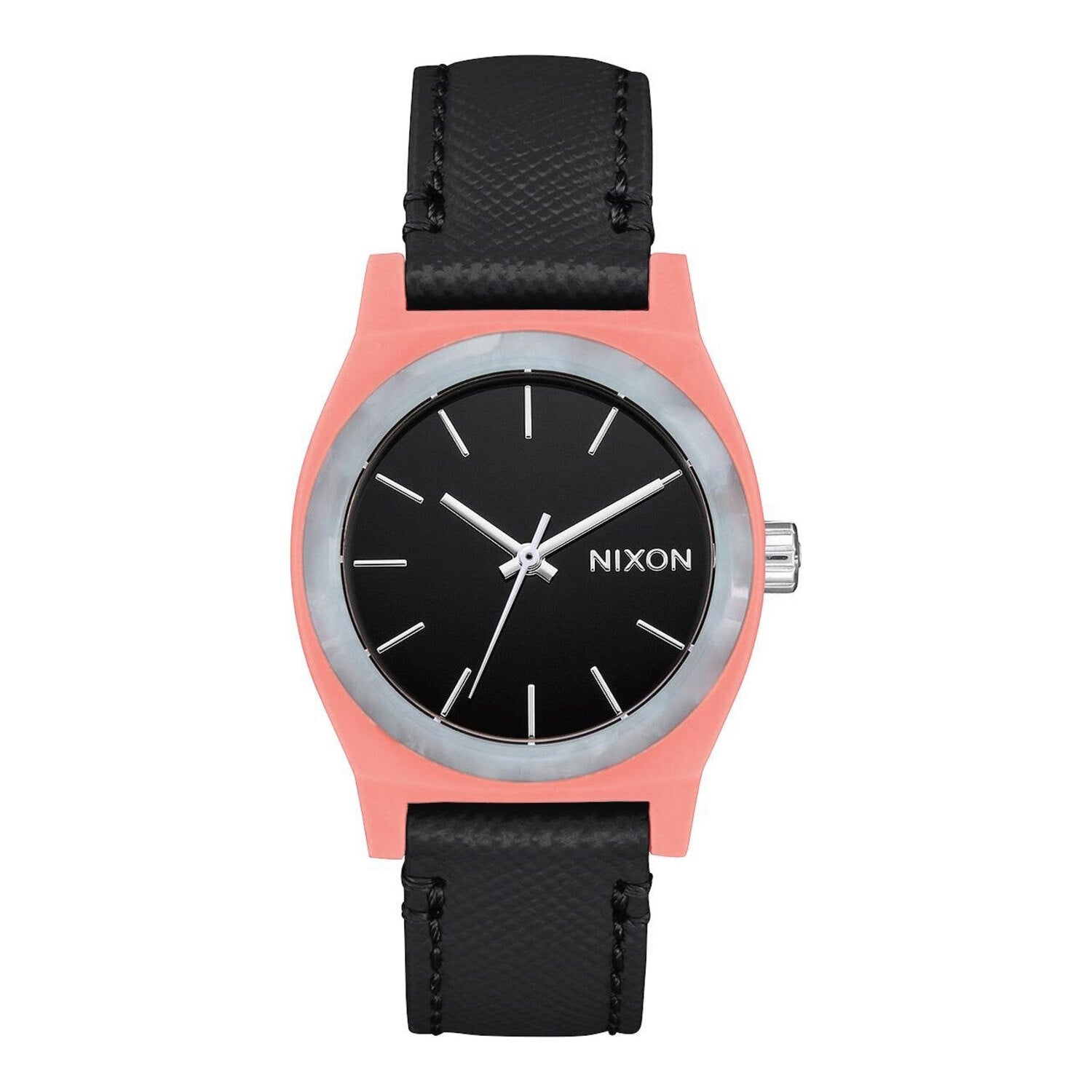 Nixon, médium, donneur de temps