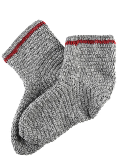 Wollsocken Grau Weinrot – Handgehäkelt &amp; Warm