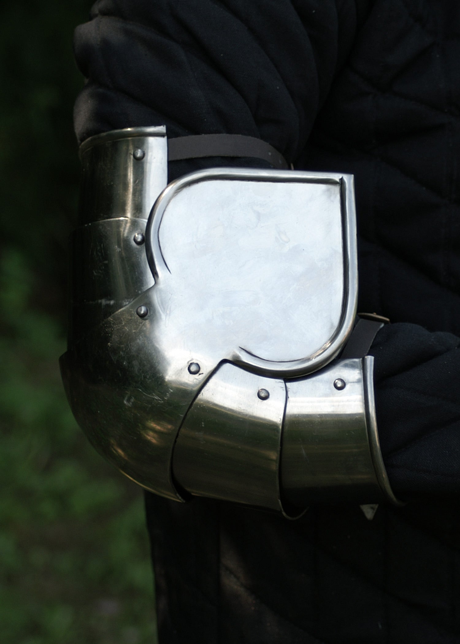 ULFBERTH Ellbogenkacheln Paar   2 mm Stahl für Schaukampf